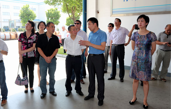 衢州市委常委、衢州綠色產(chǎn)業(yè)集聚區(qū)黨工委書記傅根友一行來上上考察